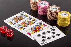 Người chơi thưởng thức trải nghiệm Live Casino trên ga79 với hình ảnh rõ nét và chân thật